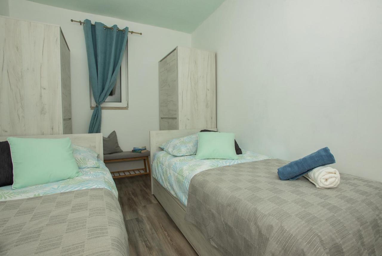 Apartman Koko With Private Jacuzzi Макарська Екстер'єр фото